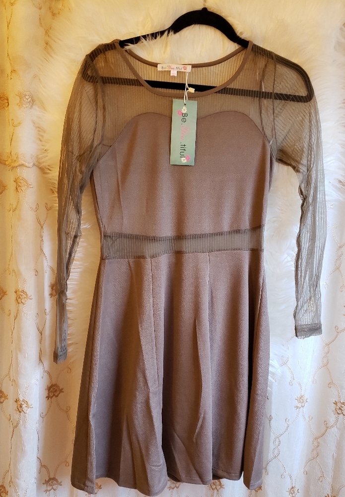 - Be You Tifull dress . In size S & M NWT